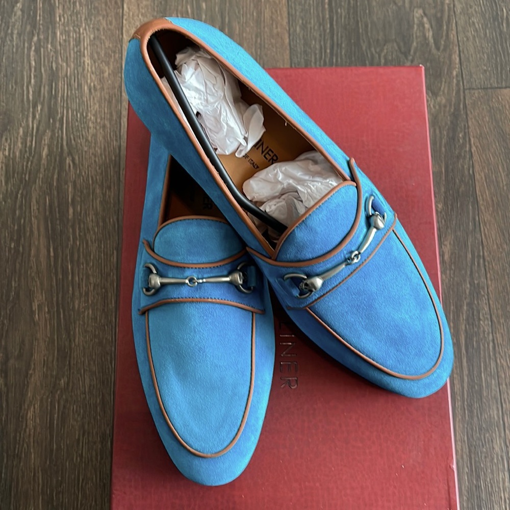 Donald Pliner “Plati-23” dress loafers. Color: Azul, sport suede.